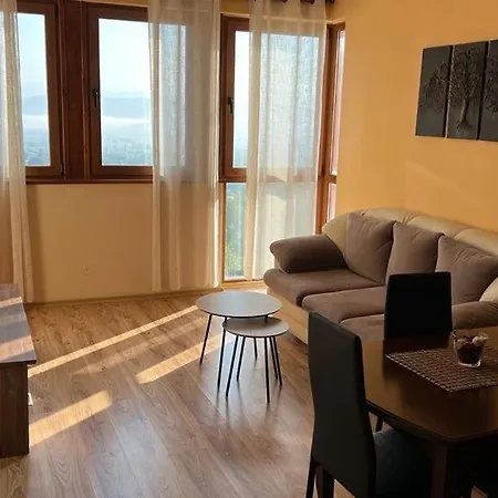 Private Maxim בנסקו